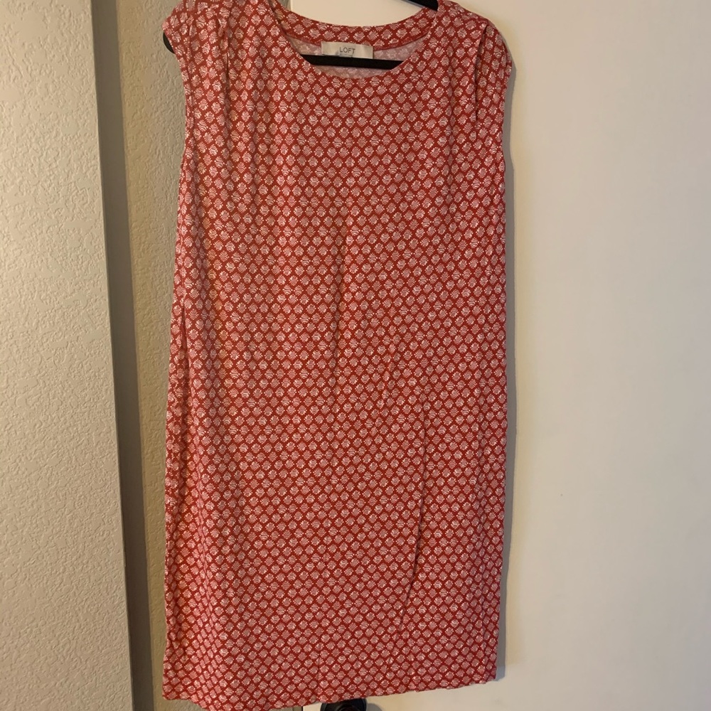 Cap sleeve shift dress